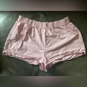 sunday best / aritzia shorts